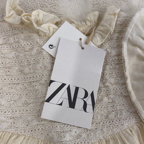 Zara Cream Smocked Sundress with Bishop Sleeves size 4-5 years - Picture 2 of 11